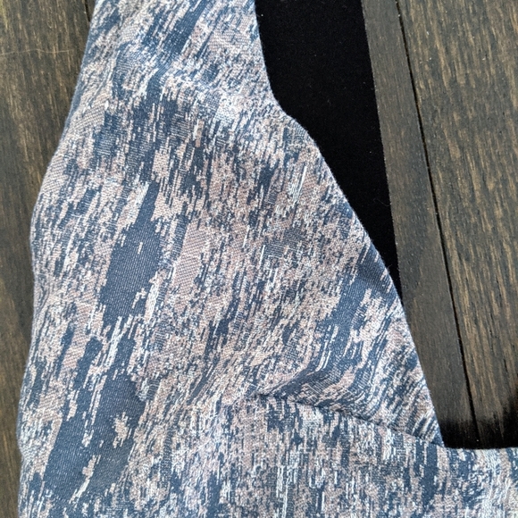 Lululemon Tulua Bra *lululemon lab - Picture 5 of 9